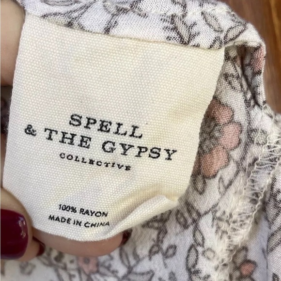 Spell Jasmine mini skirt, cream floral never worn, vintage RARE zip closure - Picture 10 of 12